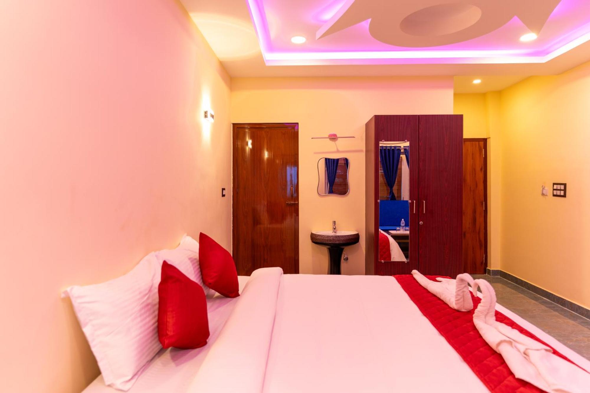 פונדיצ'רי Auro Beach Resort מראה חיצוני תמונה